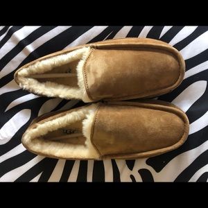 Brand new ugg slippers